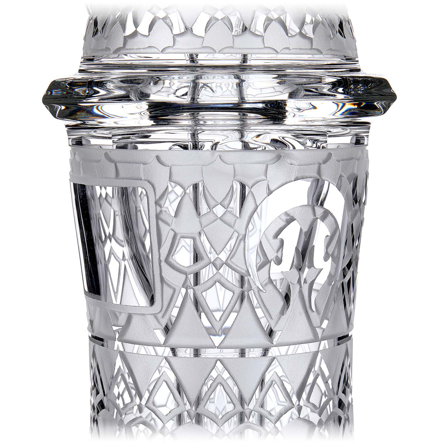 MS-CLR-APRIL-TN-CARVED-3
